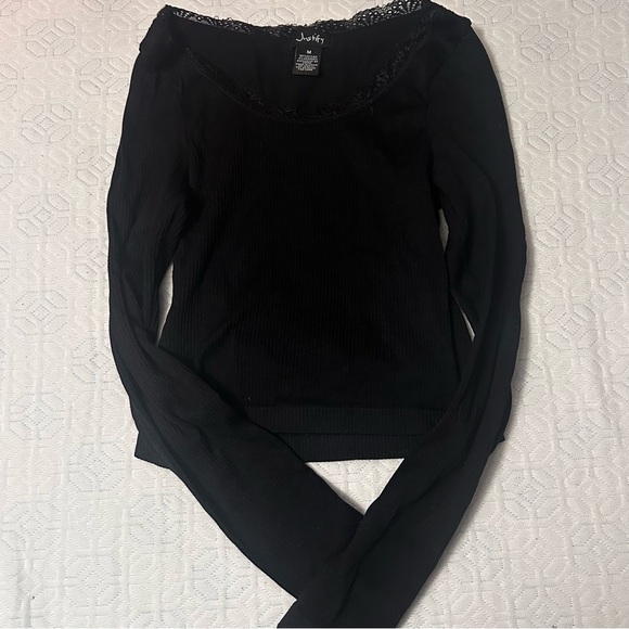 Justify Black Ribbed Long-Sleeve Lace Trim Top - Picture 4 of 5